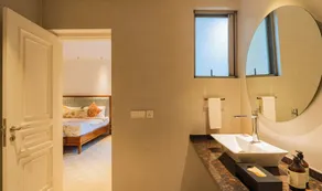 ELIVAAS Kensho Daisy | 5 BHK Villa With Plunge Pool  - Image 4