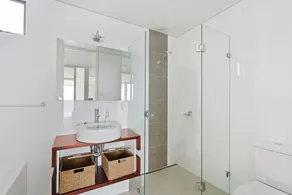Luxury Esplanade Beach House - 2A Olivers Pde, Hayborough - Image 3