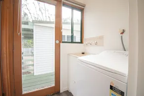BIG4 Tiny Away Stay - Seymour Riverside - Image 2
