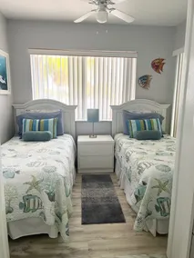 Duplex 3 BR / 2BA Waterfront avec quai de 30 'pour un bateau et adhésion au Cabana Club - Image 5
