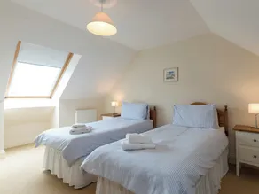 Superb cottage situated on a quiet road with a walled garden to the rear. - Image 5