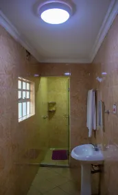 Stem Hotel - Image 2