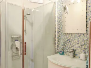 2 bedroom accommodation in Aboyne - Image 2