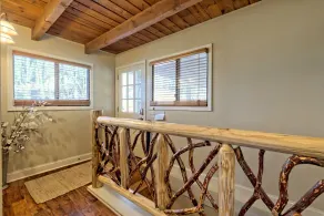 Cabin Mountain View Retreat • Hot Tub, Game Room, Fire Pit, Pizza Oven - Image 5