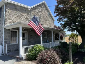 Farmhouse near Shipp University, Dickinson College,Parx casino - Image 4