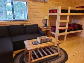 Cozy Log Cabin #4 Minutes from Seven Springs and Hidden Valley! - Image 5