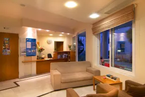 Holiday home complex with pool, close to the sea, wifi | Sfakaki, Crete - Image 5