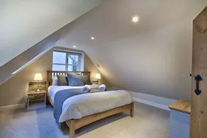 Olive Cottage by Group Retreats - Image 5
