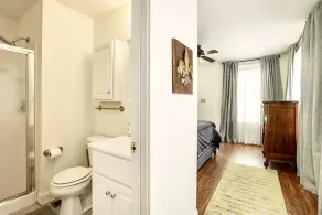Highlands Three Bedroom House - Walk to Restaurants and Bars! - Image 3