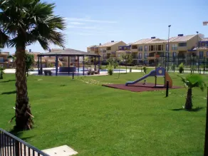 Schöne und komplette Wohnung in Playa Oliva / Denia - Image 2
