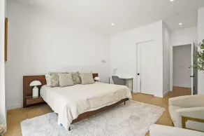 New Lavish 3BR Family Home Mar Vista Pet OK - Image 5