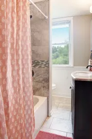 Charming Carnegie Cottage 15 Minutes from Airport & Downtown - Image 3