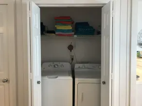 Hyggeligt strandhus - kun få skridt fra stranden! - Image 2