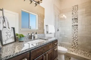 Single-Level Home with Unbeatable Canyon Views Private Hot Tub Patio and AC - Image 3