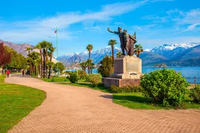 Isola Bella: Lake Maggiore view Terrace in Stresa - Happy Rentals - Image 3