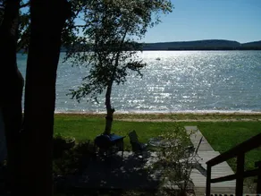 Waterfront Cottage and Guest House on Big Platte Lake Near Sleeping Bear Dunes! - Image 4