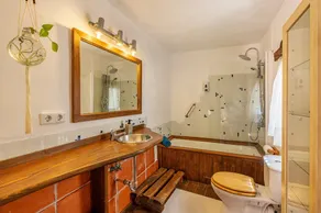 Country House \"La Lechuga Azul» with Mountain View, Private Terrace and Wi-Fi - Image 2