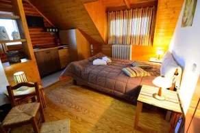 BnB Italiano - Attic Room Trilple - Image 4