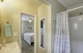 Adorable Dog Friendly Vacation Home in Grover Beach - Image 2