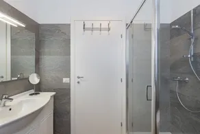 Lake View, Luxury Apartment in Someraro, Stresa - SOUTH Apartment - Image 3