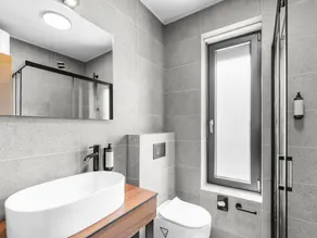 Villa Penthouse Apartment With Bubble Bath - Image 3