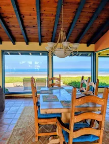Large entertainment area inside and out. Event property - Image 3