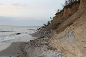 Strandnahes Ferienhaus für 2 bis 3 Personen auf großem Grundstück, ruhige Lage. - Image 5