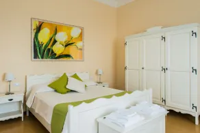 Villa with swimming pool, jacuzzi and tennis, in front of the Aeolian Islands - Image 3