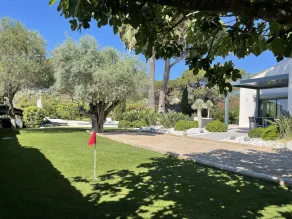 Luxuriöse neue Villa mit Blick auf St. Tropez - Image 5