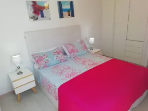 LUXE 2 LIT APPARTEMENT PENTHOUSE, un emplacement privilégié, à seulement 700 METRES DE LA PLAGE - Image 4