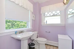 Seaside House - Image 4
