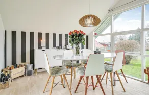2 Bedroom Stunning Home In Karrebæksminde - Image 5