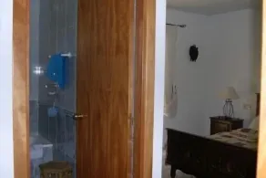 Une jolie maison dans un environnement protégé à 1/2 h de Barcelone - Image 3