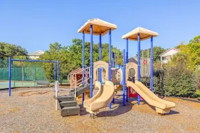 Premier Seaside Community - Image 2