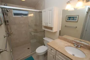 5101 Central, 5/4, Corner-Sleeps 14-5 Cars-Sunsets-3 Decks-Grill-2 MBR's - Image 3