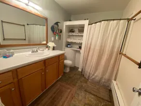 Peaceful Cottage on Lake Michigan - Image 2