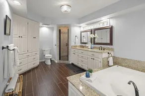 Amazing Waterfront Family Home+Game Room+2 Kitchens+Firepit+Kayaks+Boat Dock - Image 2
