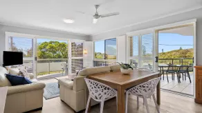 Whale Point Idyllic apartment Hideaway located in Point Arkwright with Ocean Views - Image 5