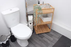 Large 3 bed House Wolverhampton Families and Contractors - Image 2