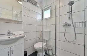 Pet friendly home in Veliko Trgovisce with sauna - Image 4