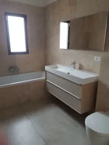 Recent single-storey villa with sea and mountain views 10 people heated pool - Image 3