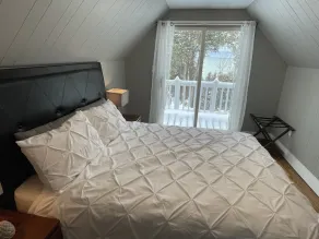 Lake-view Cottage on the bluffs above Lake Huron.  Private Stairs down to beach. - Image 4
