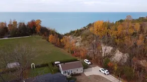 Amazing Lakeview-Cozy Cottage- Private Beach Access Sleeps 6 - Image 4