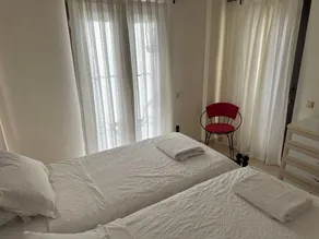 2 Bett unabhängige möblierte Wohnung mit Pool, 5 Minuten von der Stadt und Strand entfernt. - Image 4