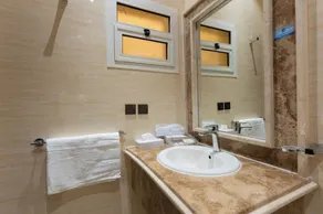 Topaz Furnished Apartments - Image 3