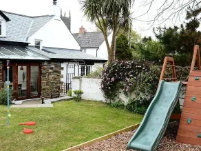 Detached Character Cottage, Family Friendly With Play Facilities Outside. - Image 4