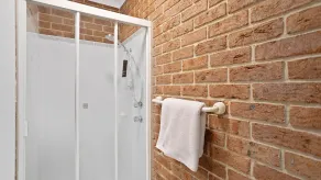 Peaceful pet friendly bushland escape - Image 3