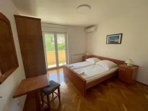Apartments by the sea Slatine, Ciovo - 1139 - Image 4