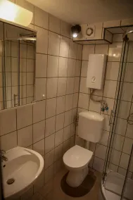 Apartment mountain view - Image 3