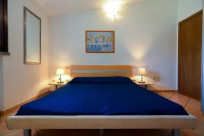 Uafhængig stueetagen lejlighed med have, parkeringsplads med havudsigt, 4 pax - Image 5